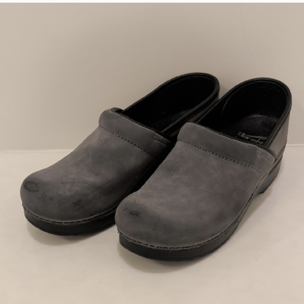 Dansko Grey Suede Nubuck Clogs 38